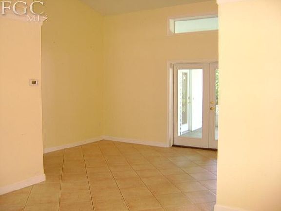 5th image of 60 Aqua Ln