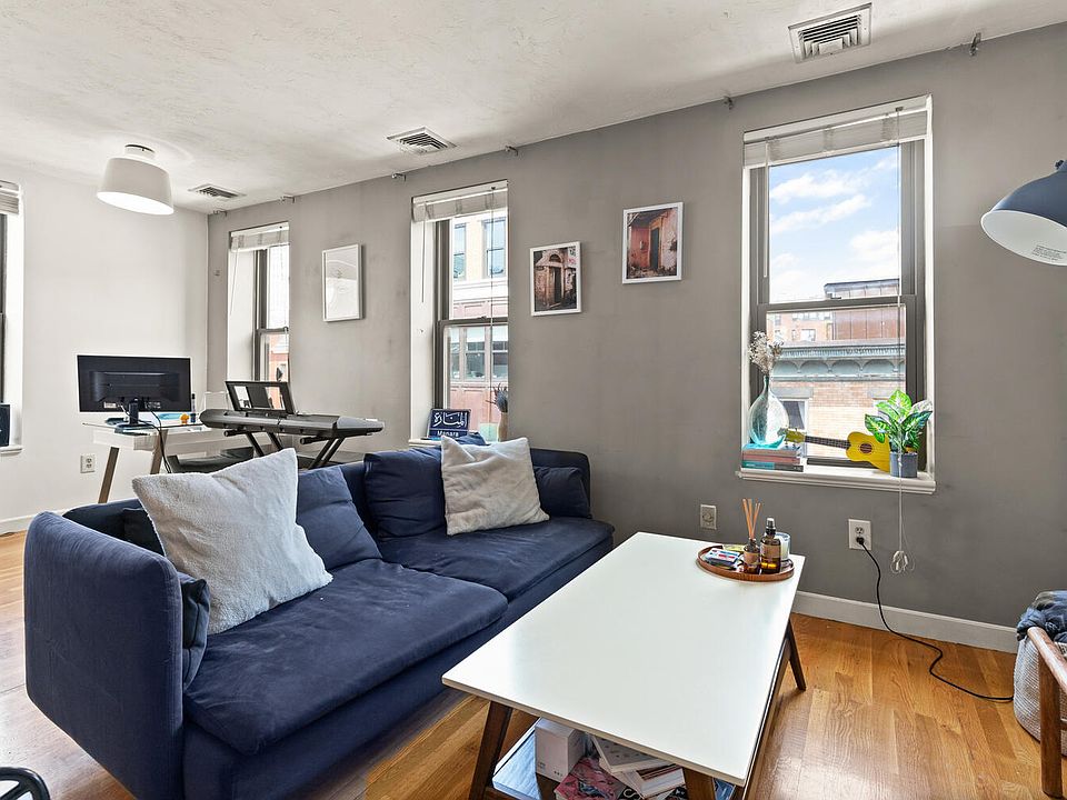 1st image of 5 Grove St APT 7