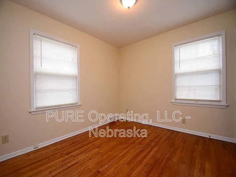 210 N 32nd Ave #4 — Photo 6