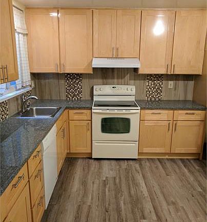 3rd image of 564 37th Ave
