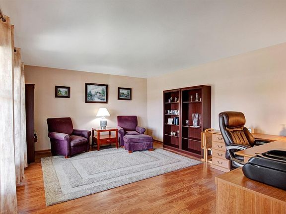 5th image of 13526 Drummond Ave