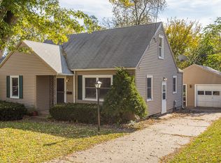 304 Hughes Ave, Des Moines, IA 50315