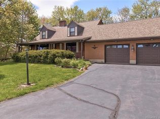 353 Jackson Hill Rd #2, Middlefield, CT 06455