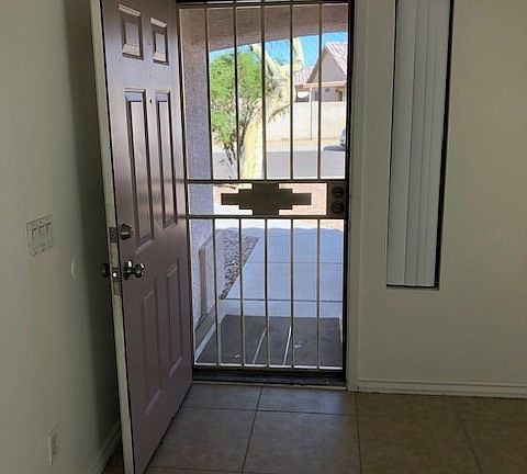 4th image of 8439 W Meadowbrook Ave