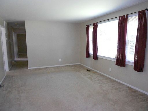 2nd image of 307 Creon Ct