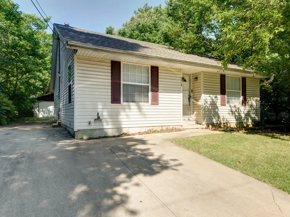 1137 N Davies Avenue, Springfield, MO 65802