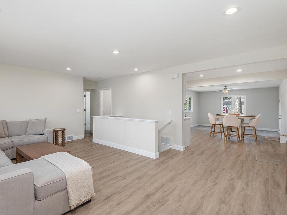 545 Orchid Ln N, Plymouth, MN 55447 | Zillow