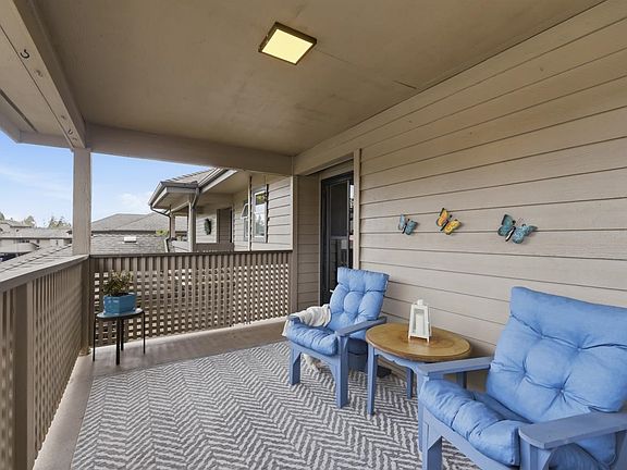 5th image of 906 Roche Point Dr