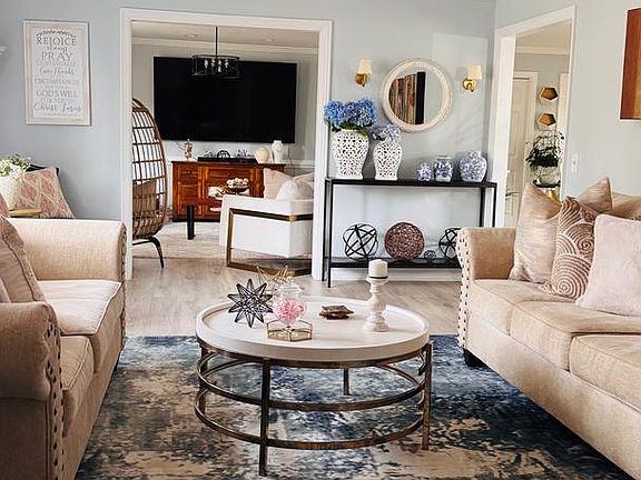 4th image of 11472 Fox Hill Rd