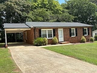 1st image of 2446 Melfield Dr