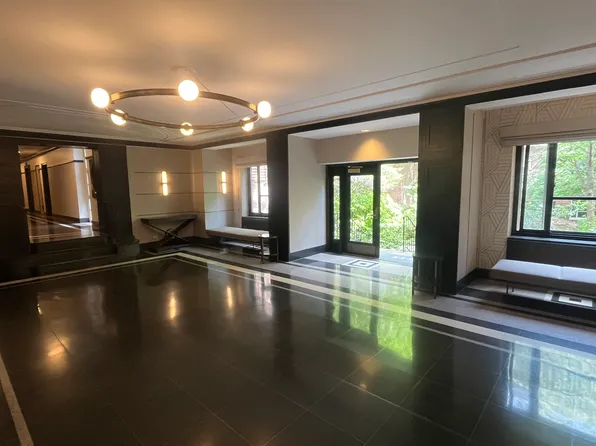 525 East 89th Street 1E image 12 of 13