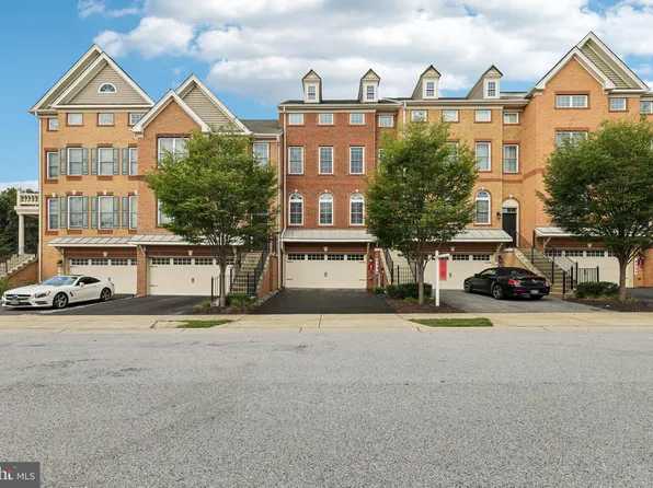 8538 Pine Springs Dr, Severn, MD 21144