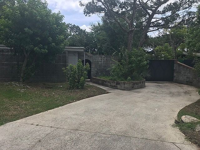 1st image of 6 Solano Ave