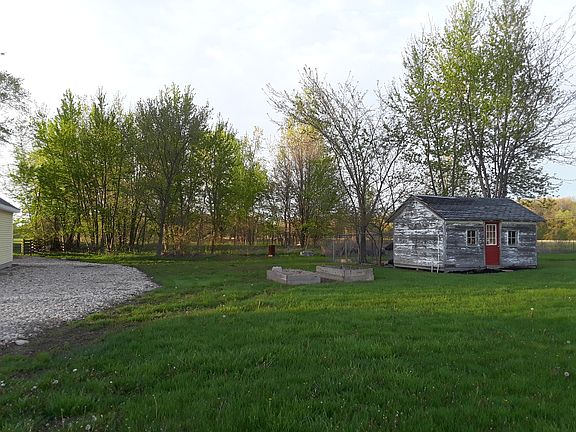 4th image of 1324 W State Road 32