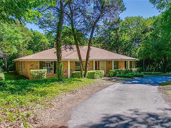 2nd image of 634 Casa Grande Pl