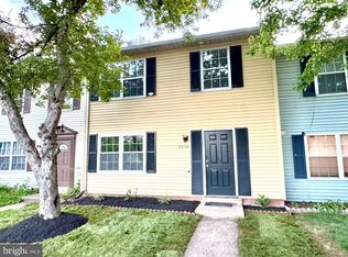 8658 Woodhue Ct, Manassas Park, VA 20111