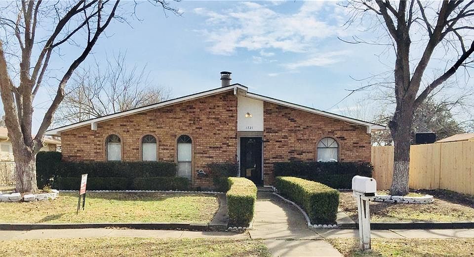 1st image of 1721 Coffeyville Trl