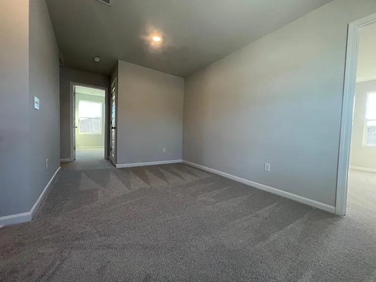 717 Pine Warbler Ln — Photo 6