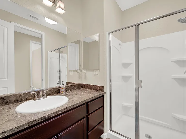 4725 Friesian Dr — Photo 17