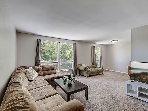 5th image of 764 Winthorne Dr