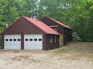 140 Central Ave, Limerick, ME 04048