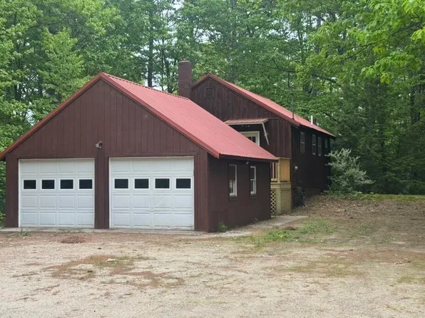 140 Central Avenue, Limerick, ME 04048
