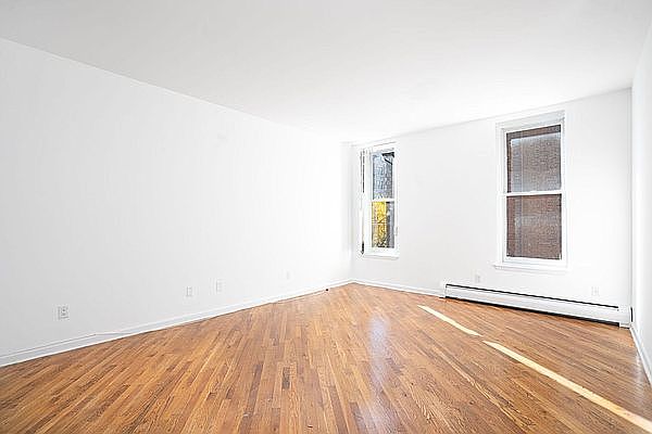 1st image of 100 W 86th St #3A2
