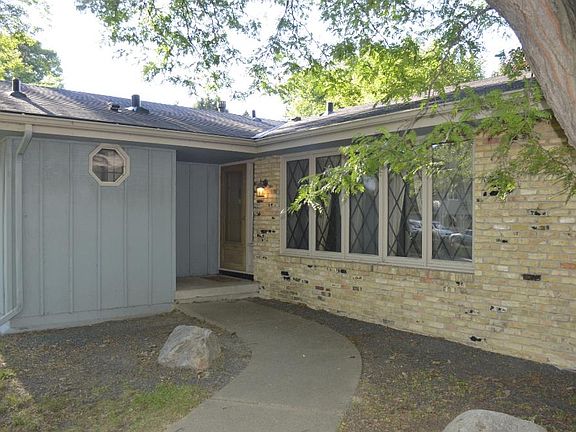 3rd image of 4406 98th Street Cir W