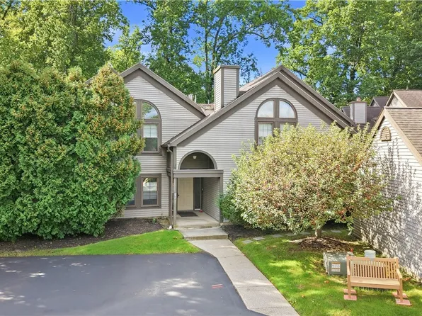 3810 Northwoods Ct NE Unit 1, Warren, OH 44483