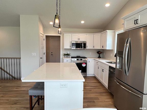 5th image of 4629 W 12th St