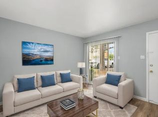 Lifestyle on Lakeshore at Pines Rd, Shreveport, LA 71129