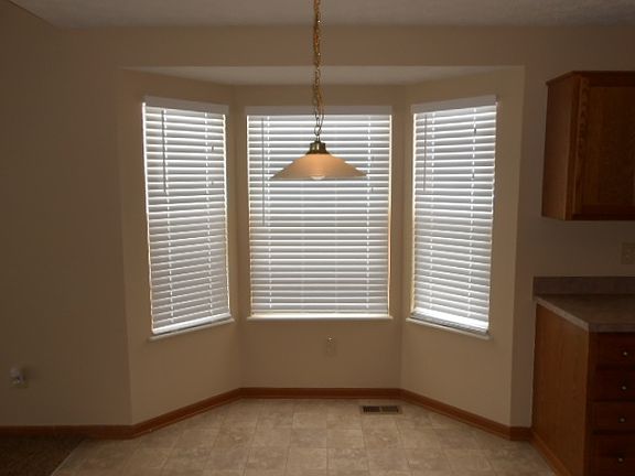 4th image of 8008 Headwater Dr
