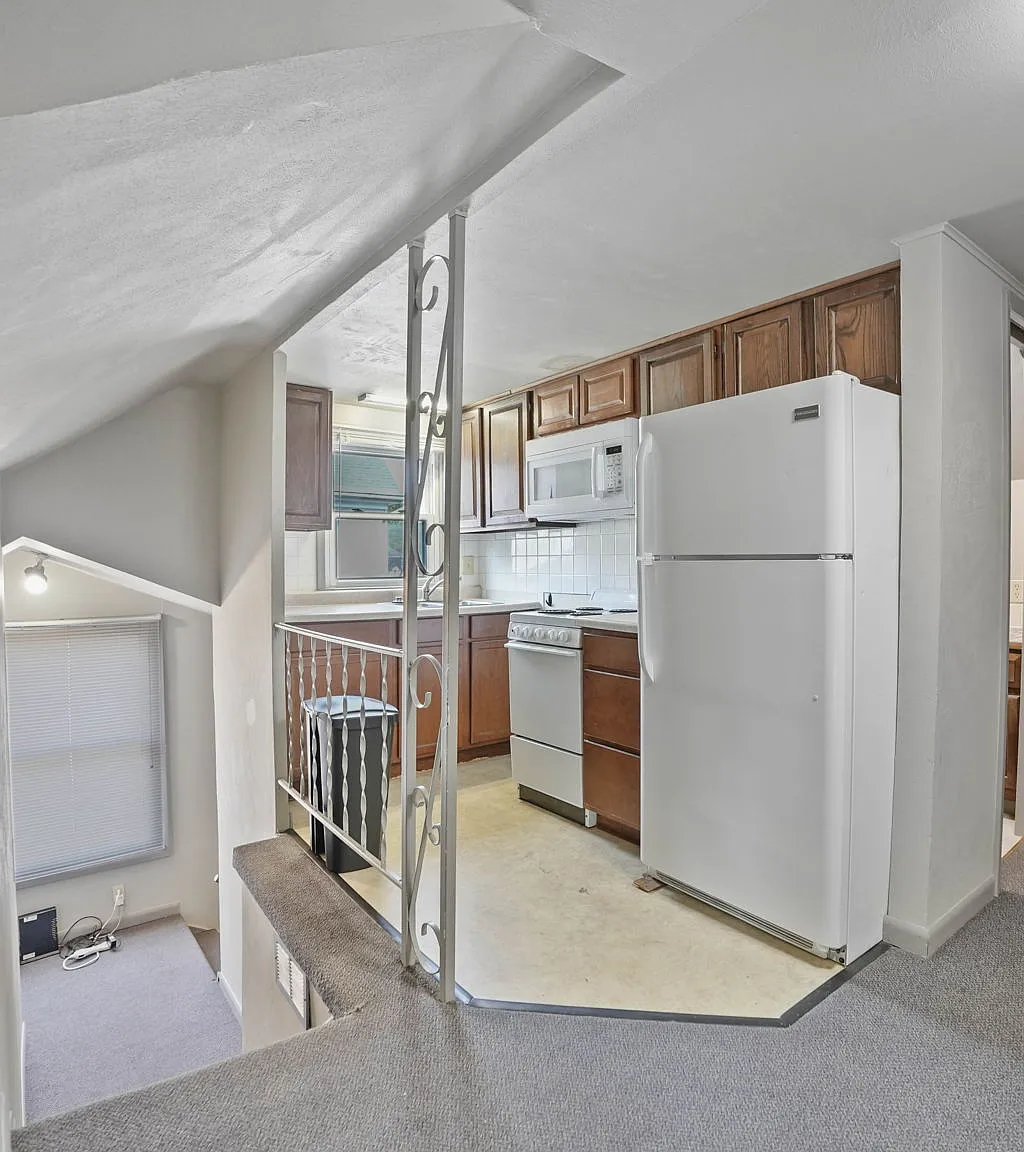 2 bed, 810 sqft, $850 — Photo 3
