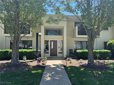2995 N Bay Dr APT I-12, Westlake, OH, 44145