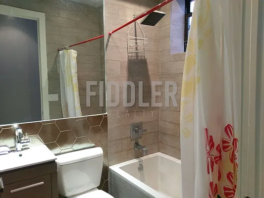 Rented by Fiddler Realty | media 30