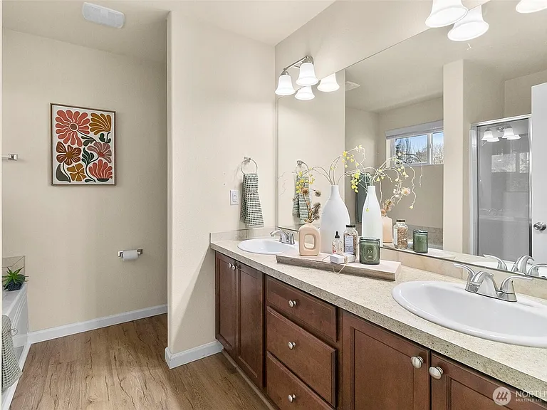 1714 Craig Rd SE — Photo 14