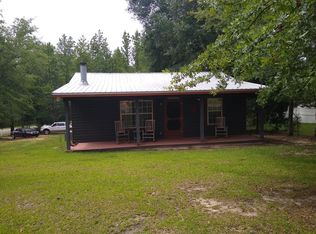 118 Holiday Dr, Abbeville, AL 36310