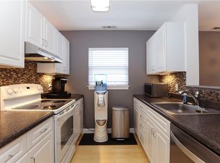 92 Mill St APT 304, Woonsocket, RI 02895