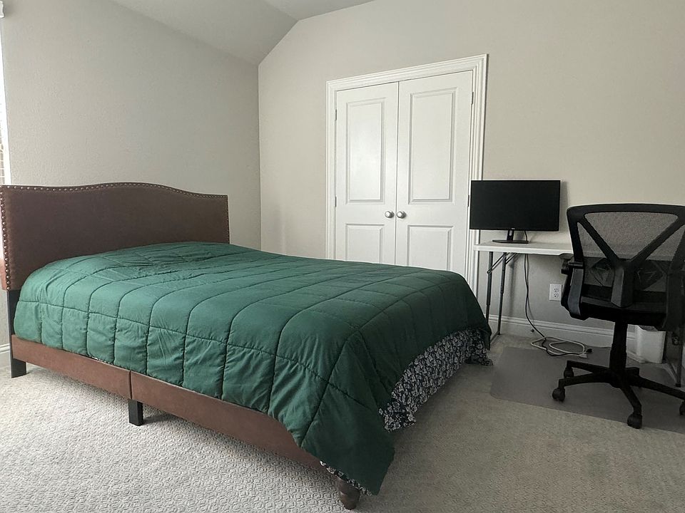 1st image of 4704 Hammerstein Blvd