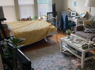 7502 W Madison St #2O-R1, Forest Park, IL 60130