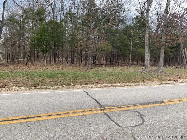 363 Kays Point Rd, Lake Ozark, MO 65049