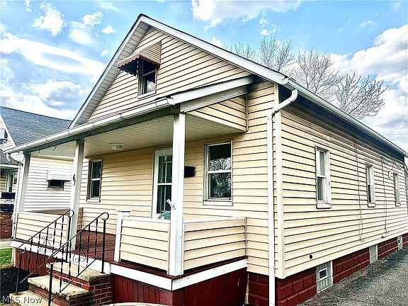 3rd image of 67 Forbes Rd