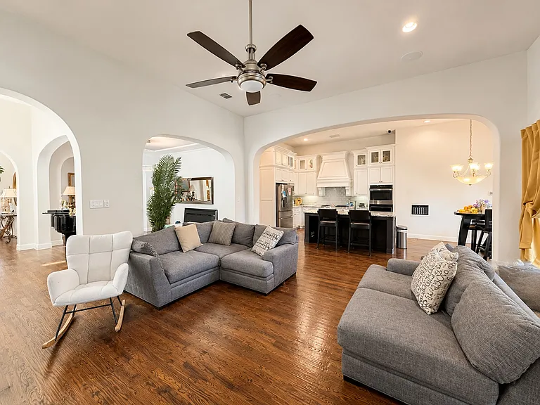 4118 Wing Point Dr — Photo 11