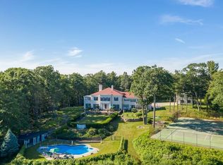 73 Forest St, Manchester, MA 01944