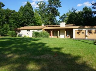 2150 Ridge Dr, Mars, PA 16046