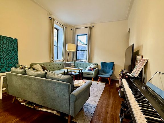 2nd image of 400 E 87th St #2E