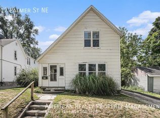 112 Palmer St NE, Grand Rapids, MI 49505