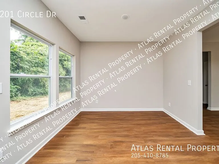 3201 Circle Dr — Photo 11