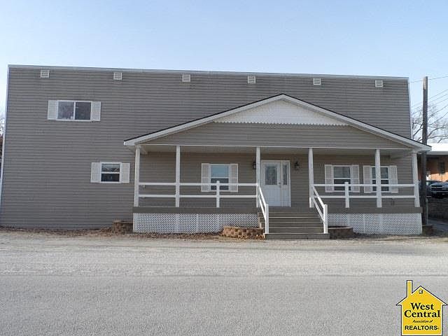 1st image of 365 Pine St