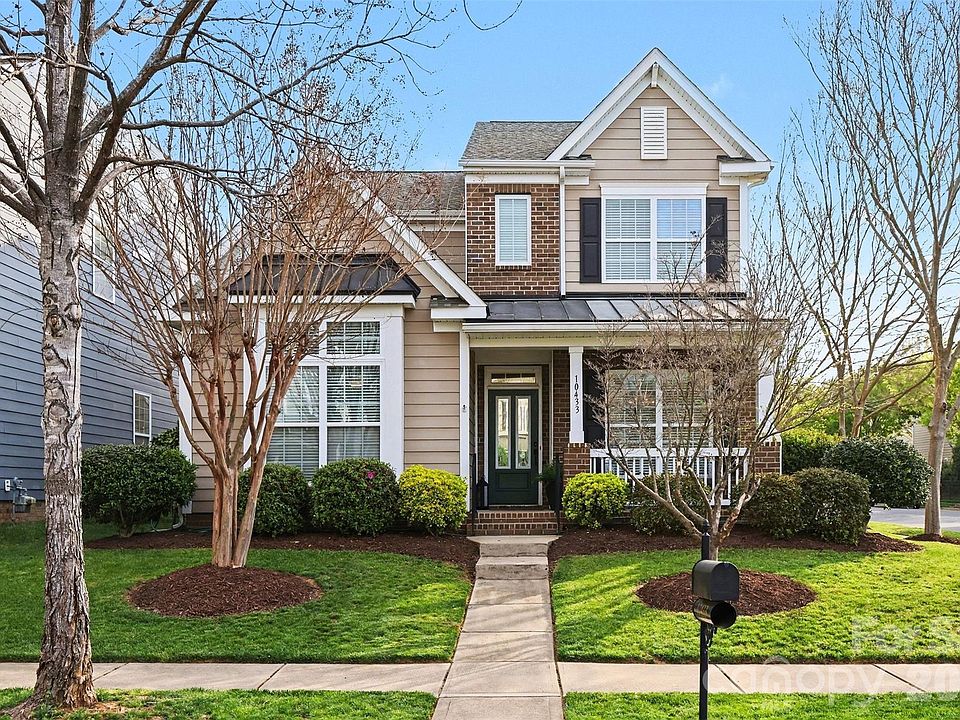 1st image of 10433 Royal Winchester Dr